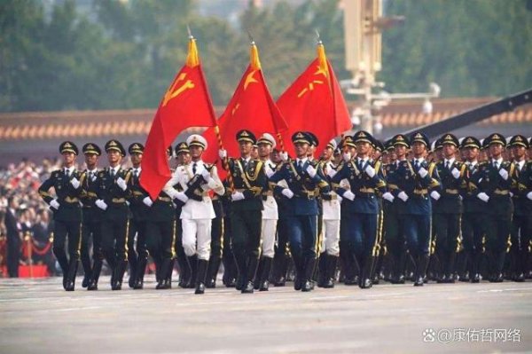 泓利财富 日本前首相独闯九三阅兵现场，中方特殊安排背后有何深意？